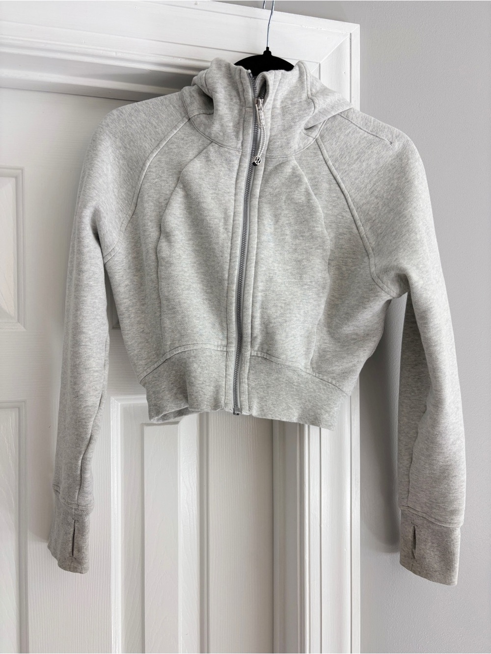 Lululemon crop full zip hoodie - light grey - size 0